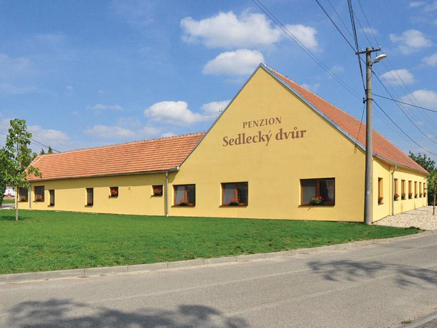 Sedlecky Dvur Hotel Sedlec  Bagian luar foto