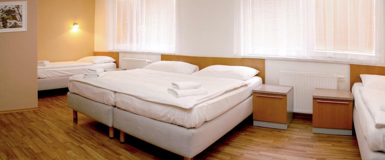 Sedlecky Dvur Hotel Sedlec  Bagian luar foto
