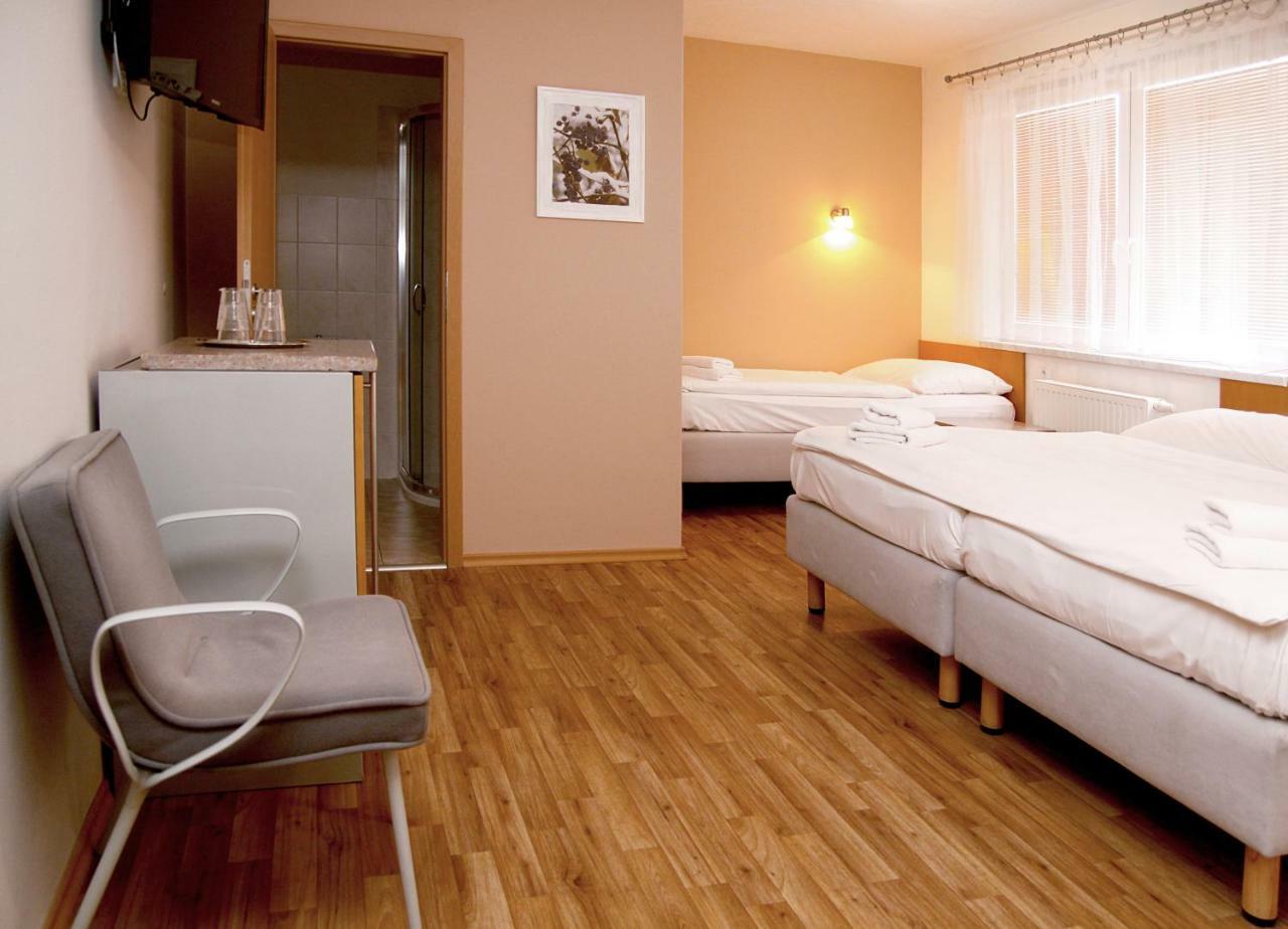 Sedlecky Dvur Hotel Sedlec  Bagian luar foto